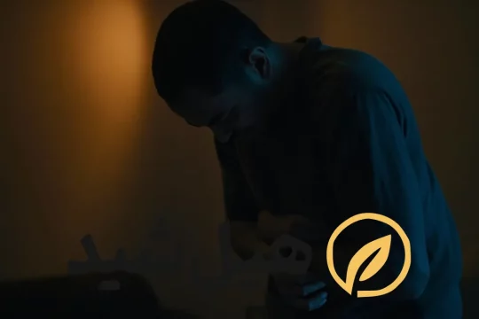 مردی با معده درد شدید و ناراحتی گوارشی