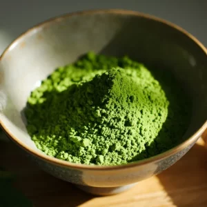 پودر چای ماچا سبز، همزن چوبی چاسن و کاسه سنتی ژاپنی