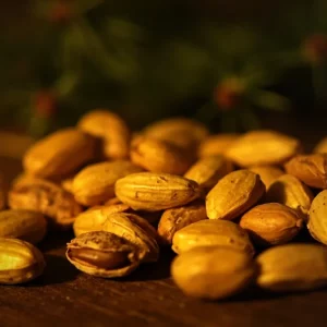 خواص چلغوز، دانه های چلغوز، آجیل چلغوز